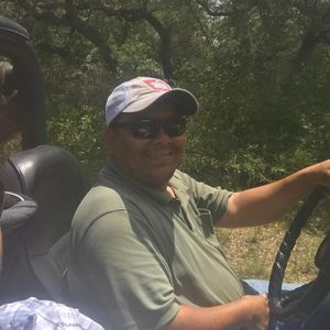 Meet your Posher, Asael